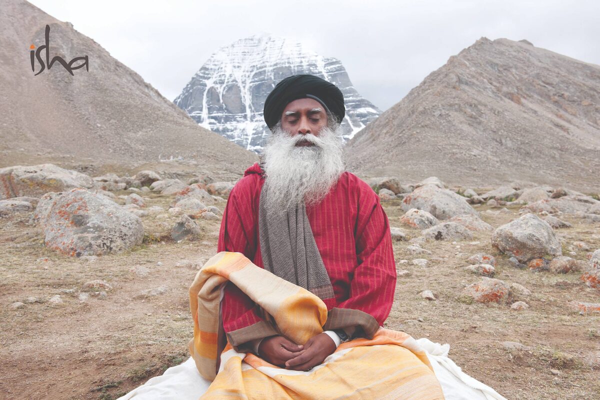 Sadhguru in meditation at Mount Kailash